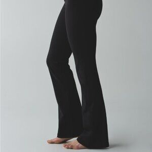 Lululemon Groove Nulu Pants — Size 6, Black